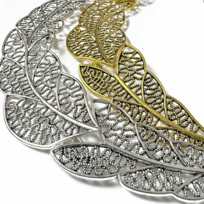 N3931g Collier Plastron Femme Or Feuilles En Métal Doré - Bijoux Colliers Femmes en ligne Ninanina