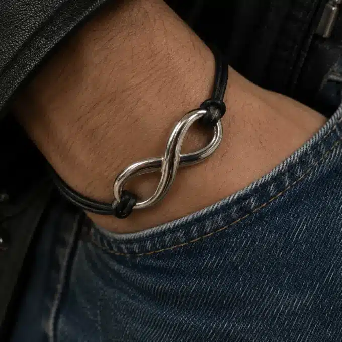 N3955b Bracelet infinité Acier inoxydable argenté cordon cuir - Bijoux bracelets hommes en ligne Ninanina