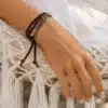 N4032 Bracelet enroulé femme perles argentées cordon daim réglable - Bijoux bracelets femmes en ligne Ninanina
