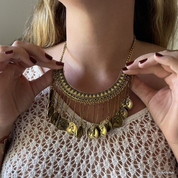 N4041a Collier Ethnique Or Plastron Pièces En Métal Doré - Bijoux Colliers Plastrons en ligne Ninanina