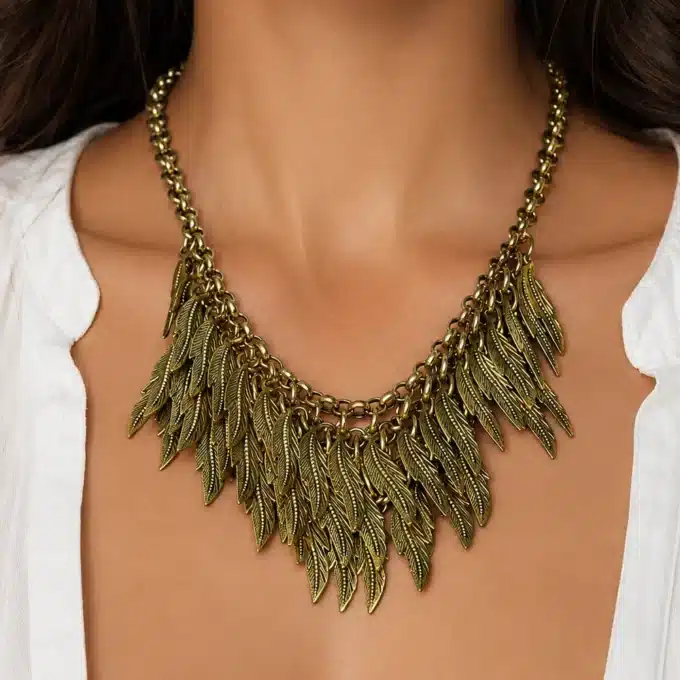 N4044 Plastron Ethnique breloques feuille doré et boucles d'oreilles assorties - Bijoux colliers femmes en ligne Ninanina