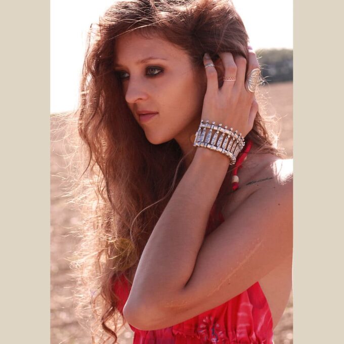 N4049c Bracelet gitan femme argenté manchette style turc - Bijoux Bracelets en ligne Ninanina