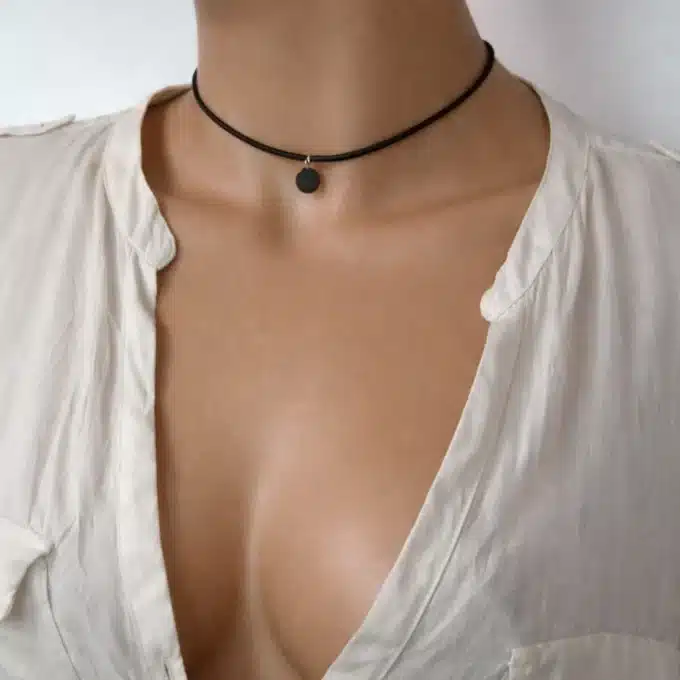 N4139b Collier De Dos Original Cordon Cuir Artisanal - Médaille Ronde Argent 925 massif - Bijoux Colliers femmes en ligne Ninanina