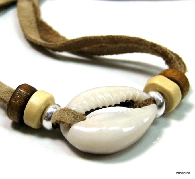 N4148a bracelet cordon daim et coquillage grain de café