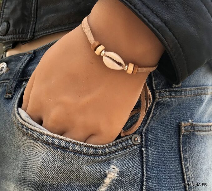 N4148c Bracelet avec coquillage cauri Argent 925 sur cordon homme - Bijoux Bracelets en ligne Ninanina