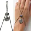 N4159b Bijou de main ethnique - bracelet bague piece acier chirugical - Bijoux de mains femmes en ligne Ninanina