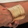 N4219 Bracelet Manchette dorée large fil or pour femme - Bijoux Bracelets en ligne Ninanina