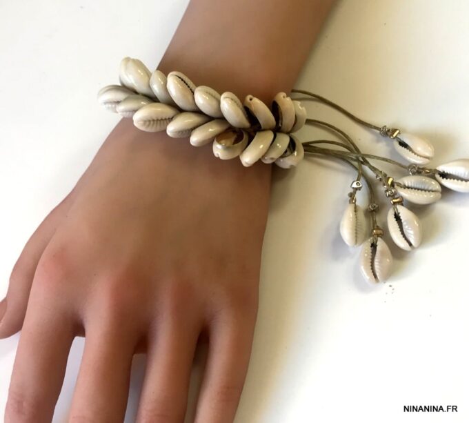 N4239d Bracelet coquillage grain de café cordon réglable - Bijoux Bracelets en ligne Ninanina