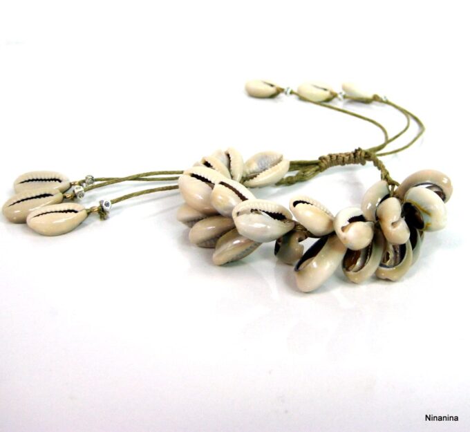 N4240d bracelet de cheville cordon coquillage grain de café