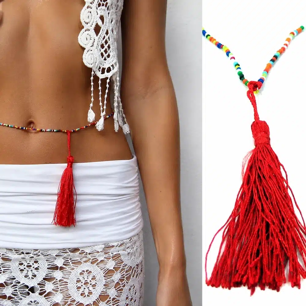 Chaine de taille perles multicolores pompon rouge boheme chic – Image 3