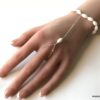 N4294b Bracelet poignet bague argent 925 et nacre - chaine de main - Bijoux Bracelets en ligne Ninanina