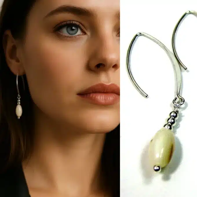 N4301d Boucles D oreilles Argent 925 massif Artisanales pour Femme - Pendentif forme Goutte en Nacre Blanche - Bijoux d'oreille en ligne Ninanina