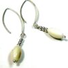 N4301f Boucles D oreilles Argent 925 massif Artisanales pour Femme - Pendentif forme Goutte en Nacre Blanche - Bijoux d'oreille en ligne Ninanina