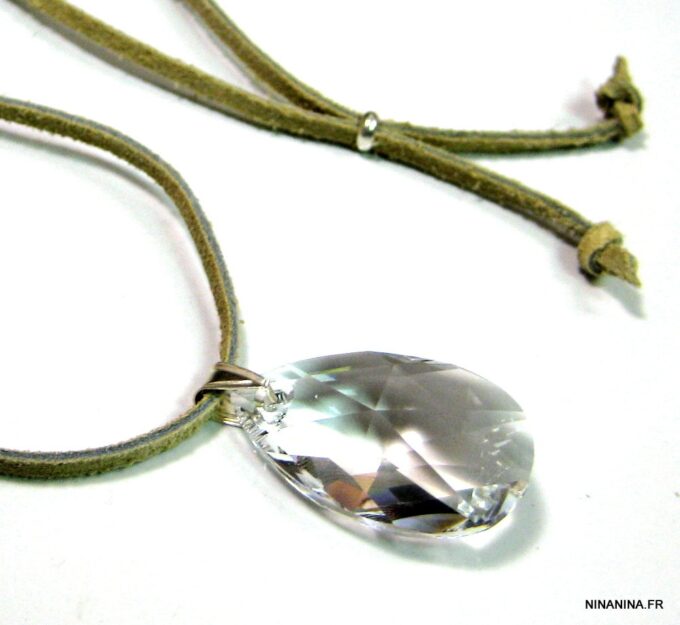 N4345m_collier_cordon_daim_goutte_cristal_swarovski