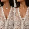 N4350c Collier coquillage femme artisanal sur cordon cuir réglable - Bijoux colliers femmes en ligne ninanina