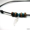 N4372a_collier_cordon_cuir_perles_bois_plume_argent_massif