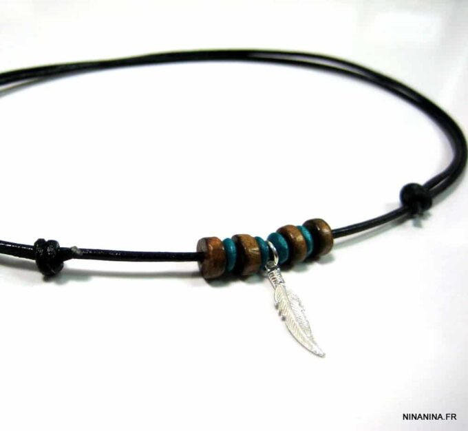 N4372e_collier_cordon_cuir_perles_bois_plume_argent_massif