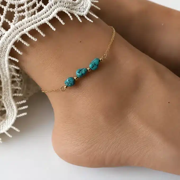 N4425a Chaine de cheville turquoise naturelle Plaqué Or femme - Bijoux de pieds femmes en ligne Ninanina