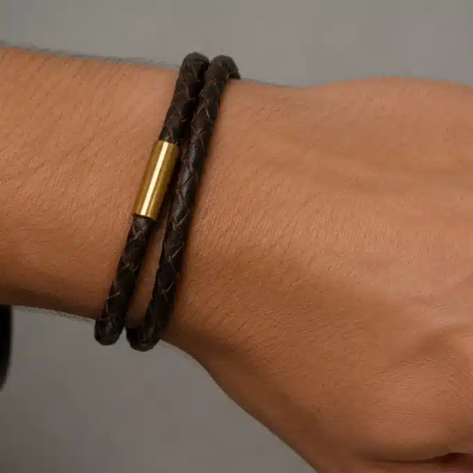 N4497a Bracelet cuir tressé marron homme acier inoxydable doré - Bijoux bracelets hommes en ligne Ninanina