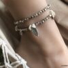 N4549c Bracelet cheville boheme chic double tours nacre blanche - Bijoux de pied en ligne Ninanina