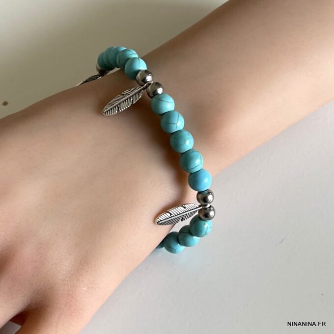 N4588b Bracelet Howlite Turquoise breloques plume argentée - Bijoux Bracelets en ligne Ninanina