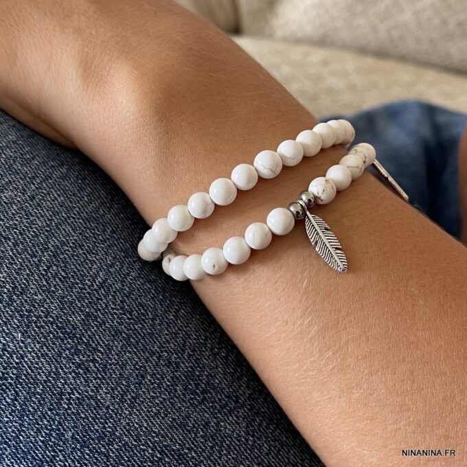 N4590e Bracelet perles blanches femme double tour plumes - Bijoux Bracelets en ligne Ninanina