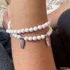 N4590f Bracelet perles blanches femme double tour plumes - Bijoux Bracelets en ligne Ninanina
