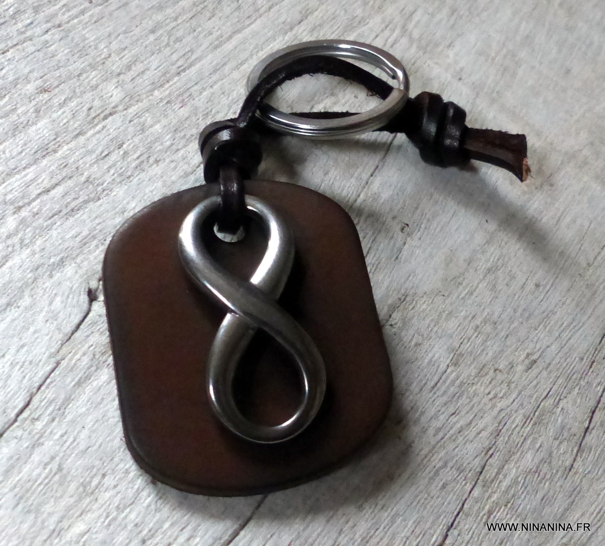 Porte clé infini homme pendentif Acier inoxydable - Ninanina