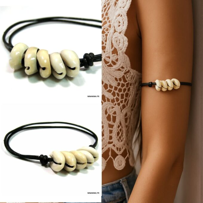 N4609E Bracelet de biceps femme artisanal coquillages cauris blancs cordon cuir réglable noeuds coulissants - Bracelets de bras