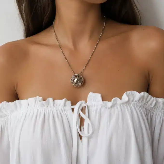 N4613 Collier grosse boule ciselée femme chaine maille bille argentée - Bijoux colliers femmes en ligne Ninanina