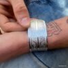 N4617b Bracelet Manchette ethnique argenté homme femme - Bijoux Bracelets en ligne Ninanina