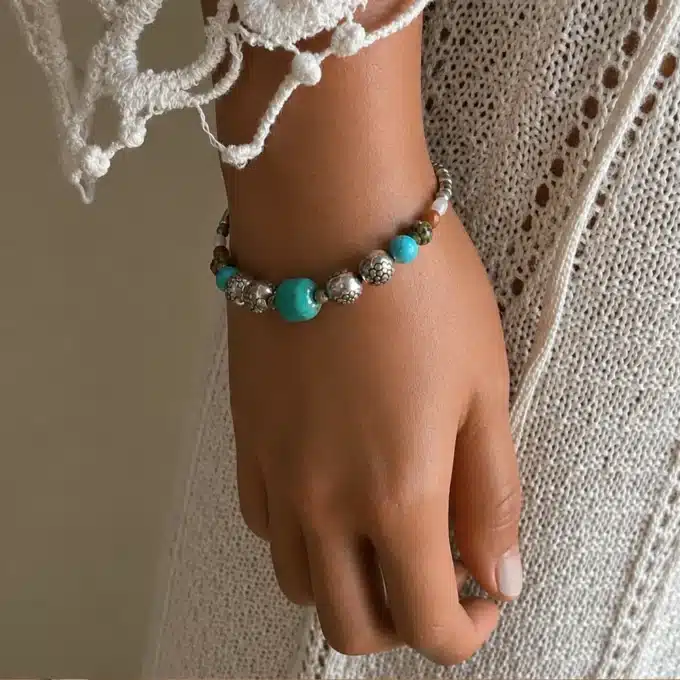N4703f Bracelet bohème chic artisanal perles colorées cristal de boheme - Bijoux Bracelets femmes en ligne Ninanina
