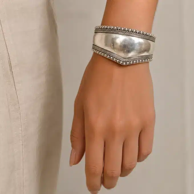 N4734c Bracelet Tibétain tressé bouddhiste femme fait main - Bijoux Bracelets fmmes en ligne Ninanina