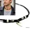 N4904 Collier dent de requin véritable pour homme fait main en France avec perles blanches et noires - Bijoux colliers ethniques en ligne Ninanina