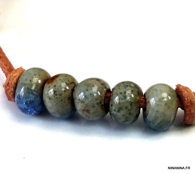N5023a bracelet cordon cuir perles ceramique bleues