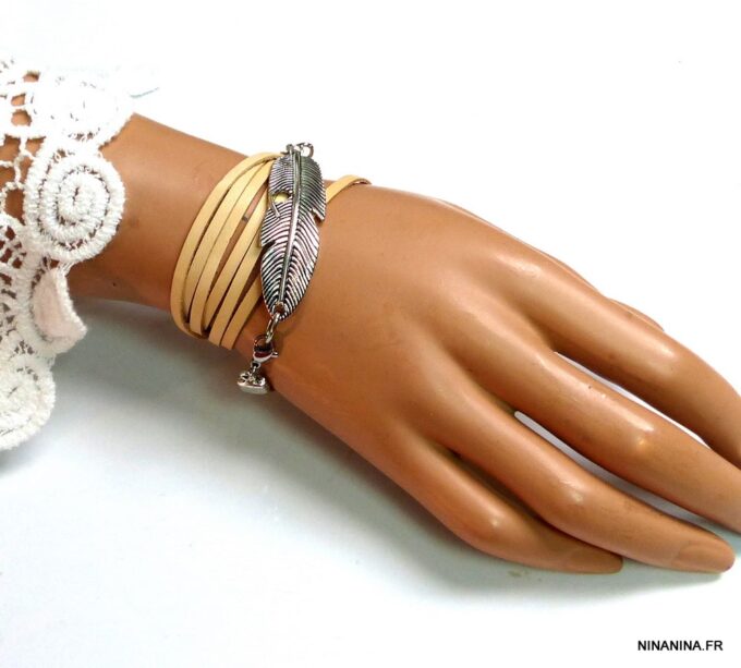 N5129aa Bracelet wrap cuir naturel plume argentée