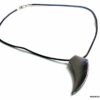 N5162d Collier cordon dent de requin hématite