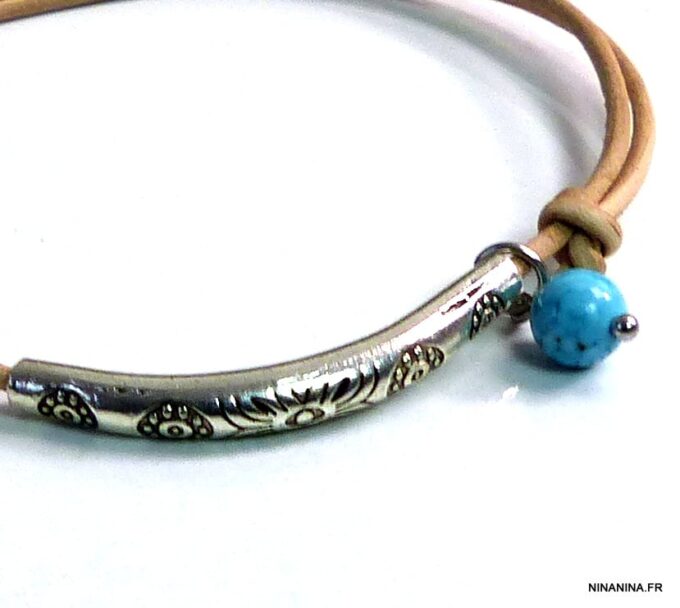 N5210a Bracelet demi lune cordon cuir turquoise