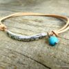 N5210b Bracelet demi lune cordon cuir turquoise