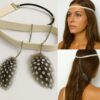 N5212b Bandeau de tete cuir femme plumes blanches et noires fait main en france - Accessoires de coiffure boheme chic en ligne Ninanina