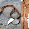 N5216d collier cuir tribal ethnique piece afghane dent requin nacre