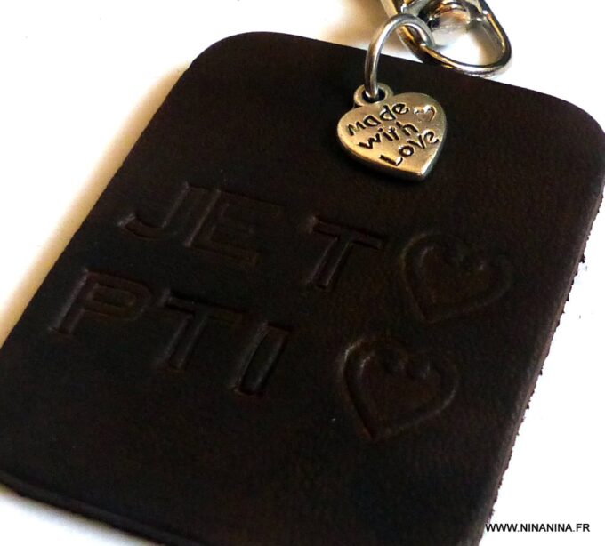 N5229a Porte clé homme cuir personnalisé je t aime papa coeur - Bijoux en ligne NINANINA