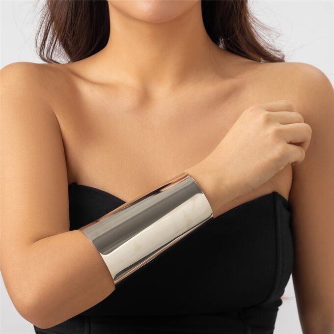 N5364b Bracelet avant bras femme métal argenté large - Bijoux Bracelets en ligne Ninanina