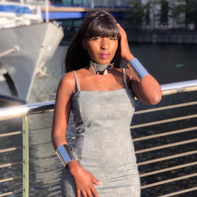 N5364d Bracelet avant bras femme métal argenté large - Bijoux Bracelets en ligne Ninanina