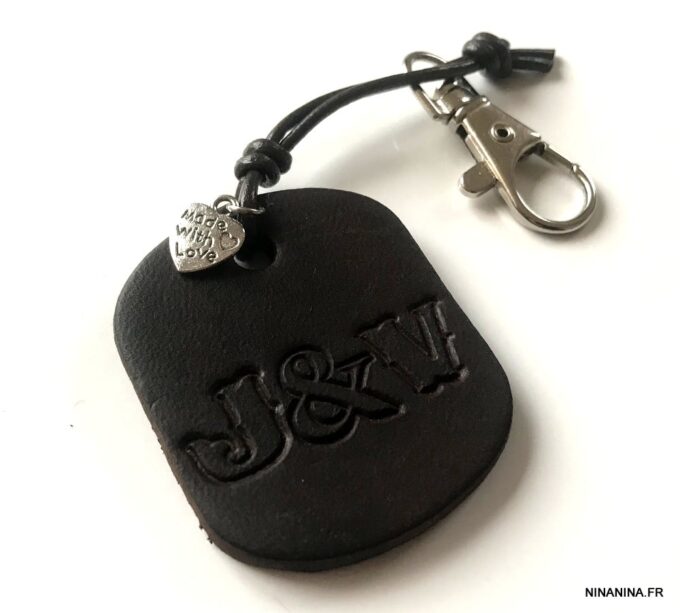 N5450b Porte clé personnalisé gravé homme pendentif cuir - Accessoire porte clés en ligne Ninanina