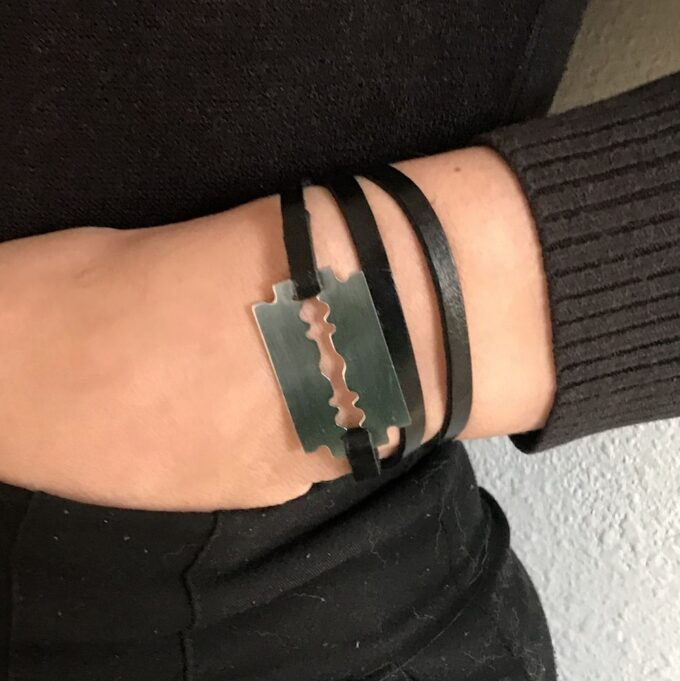 N5614c Bracelet lame de rasoir acier inoxydable homme cuir 3 tours - BijouxBracelets en ligne Ninanina