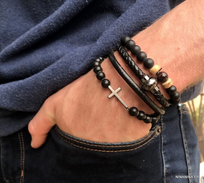 N5636x Bracelet avec croix homme perles noires en bois - Bijoux Bracelets en ligne Ninanina