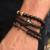 N5636z Bracelet avec croix homme perles noires en bois - Bijoux Bracelets en ligne Ninanina