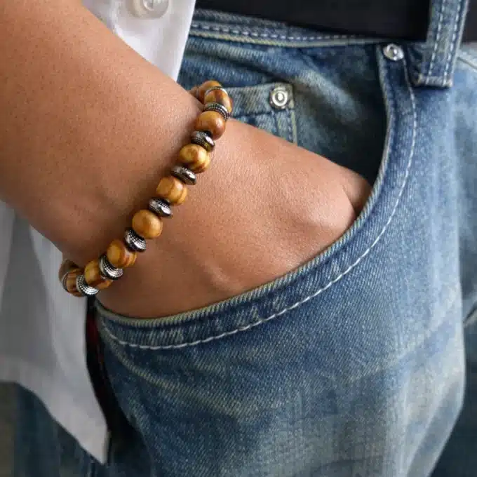 N5675a Bracelet perles bois homme marron et rondelles noires montées sur elastique - Bijoux Bracelets hommes en ligne Ninanina