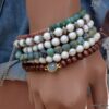 N5676a Bracelet elastique perles turquoises blanches - Bijoux Bracelets en ligne ninanina